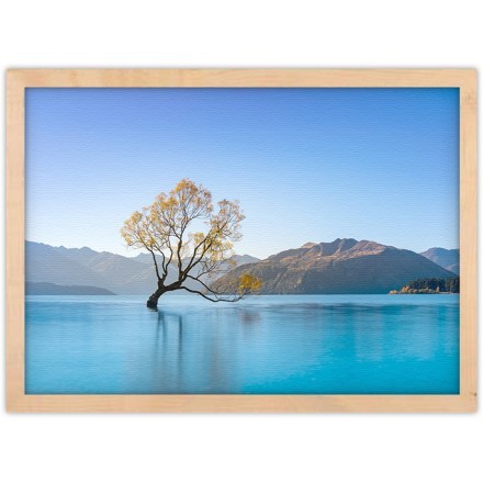 Δέντρο μέσα στην Λίμνη Πίνακας σε Καμβά