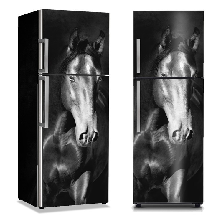 Αυτοκόλλητο Ψυγείου Μαύρο άλογο kladruby