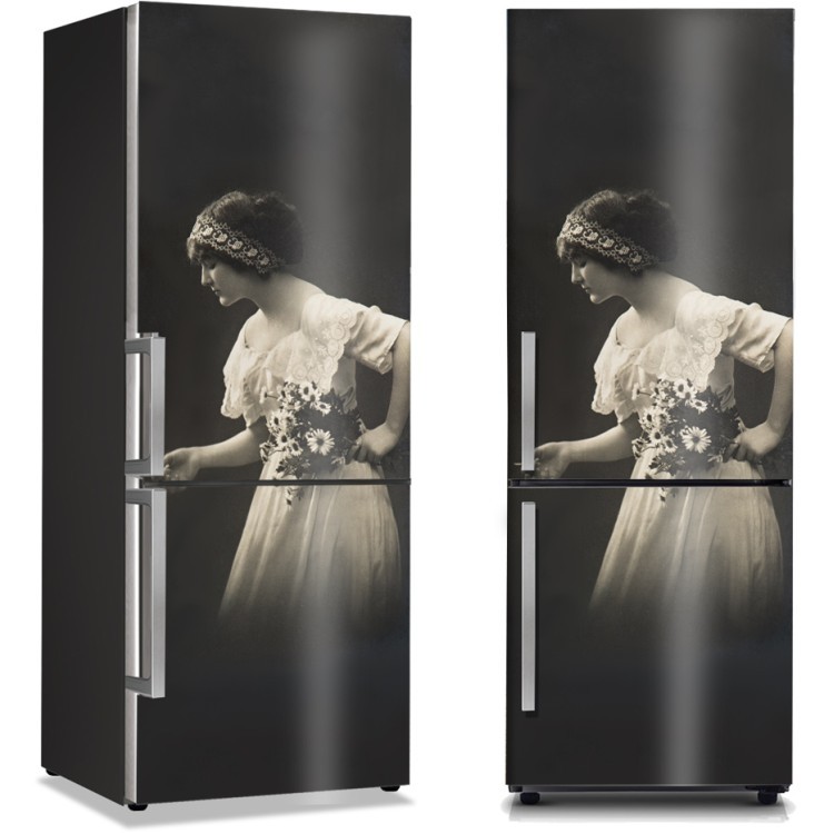 Αυτοκόλλητο Ψυγείου Κυρία με ανθοδέσμη