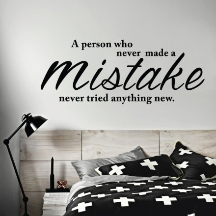A person who never made a mistake... Αυτοκόλλητο Τοίχου