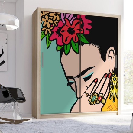 Frida Kahlo with rings and flowers