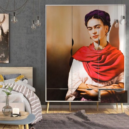 Frida Κahlo Wearing Big Red Scarf Αυτοκόλλητο Ντουλάπας