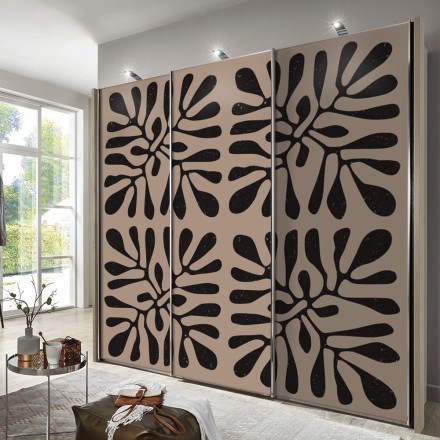 Cut-outs Black