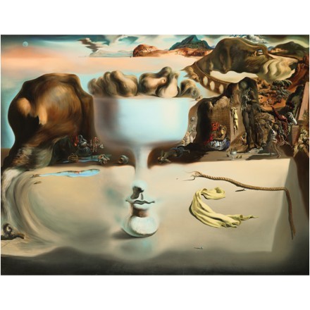 Apparition of face and fruit dish on a beach (1)