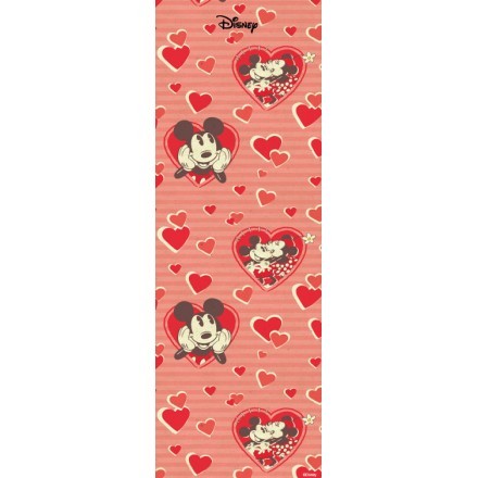 Mickey and Minnie in love