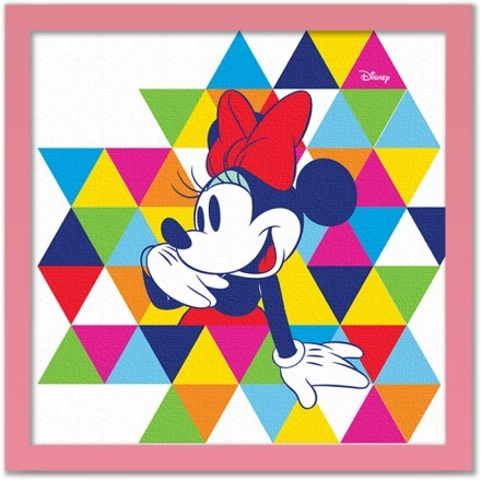 Η Μίνι Μάους σε μοτίβο με πολύχρωμα τρίγωνα!