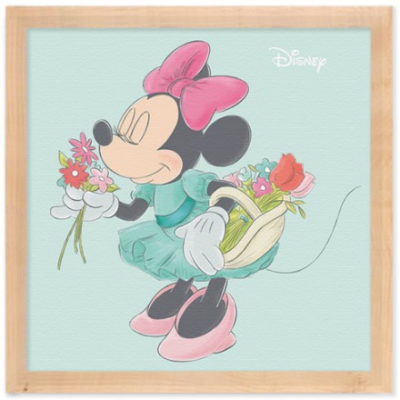 Minnie Mouse with lots of flowers!