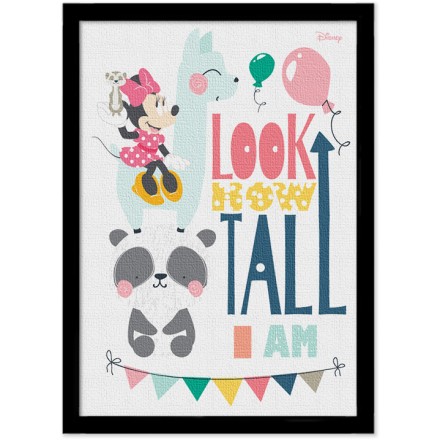 Look how tall i am, Minnie Mouse!