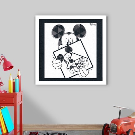 Mickey Mouse in a illusion!! Πίνακας σε Καμβά