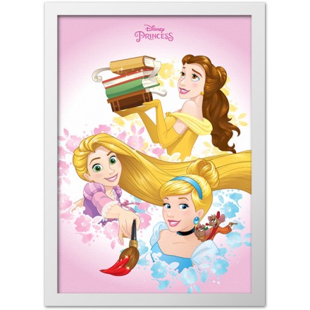 Princesses are reading!