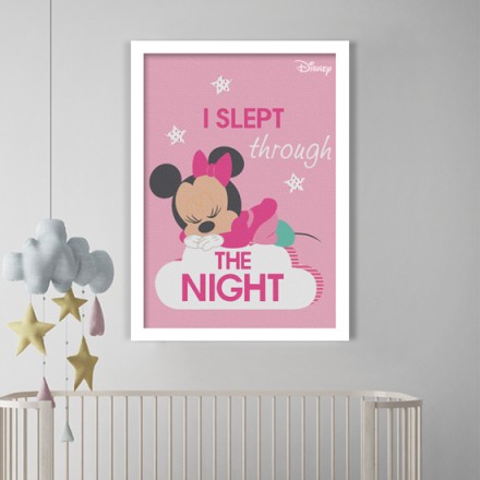 Η Minnie Mouse κοιμάται!