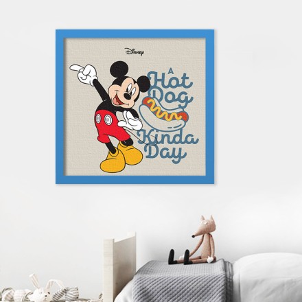Hot dog day, Mickey Mouse! Πίνακας σε Καμβά