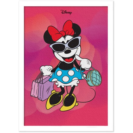 Fashion icon, Minnie Mouse!