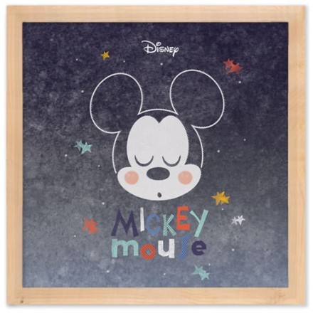 Mickey με κλειστά ματάκια