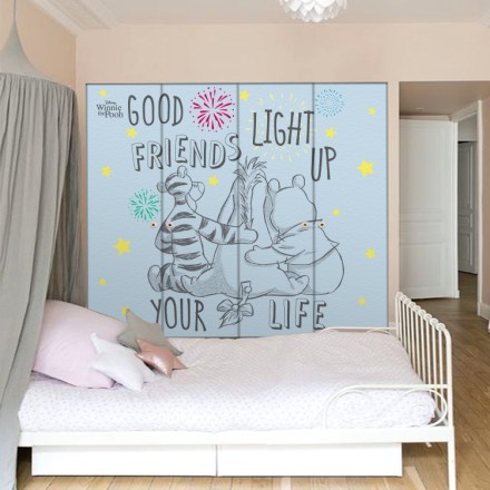 Your Friends light up your life, Winnie The Pooh Αυτοκόλλητο Ντουλάπας