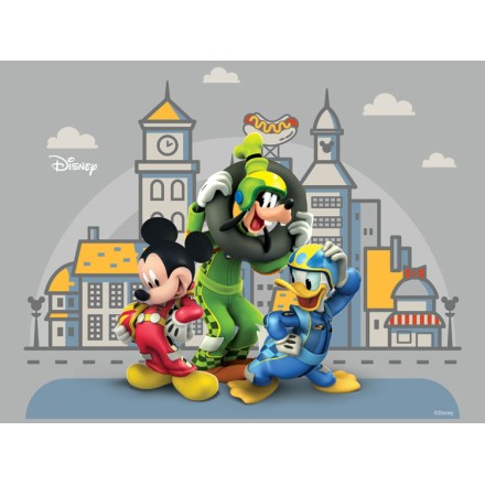 Mickey, Donald and Goofy, drivers!