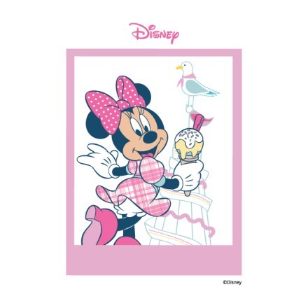 Minnie Mouse κρατάει ένα παγωτό