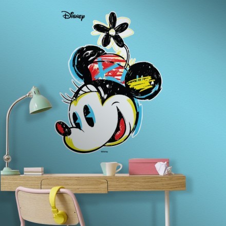 Face of Minnie Mouse!