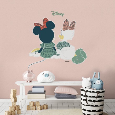 Daisy Duck & Minnie Mouse κάθονται μαζί