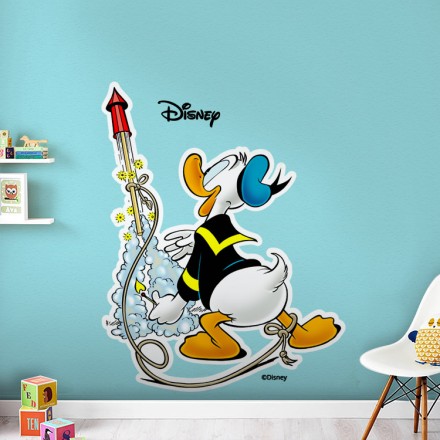 O Donald Duck με τα πυροτεχνήματα