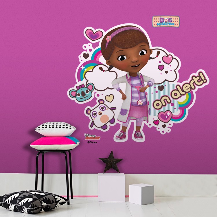 Αυτοκόλλητο Τοίχου On alert, Doc McStuffins