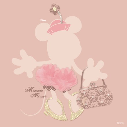 Η Minnie Mouse με τσαντούλα!