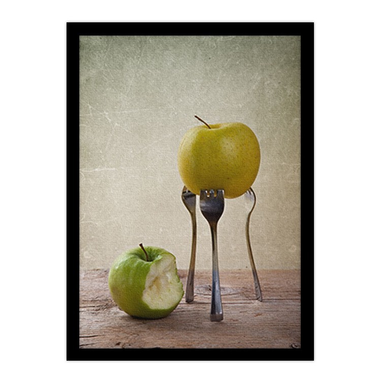 Πίνακας σε Καμβά Μισοφαγωμένο μήλο