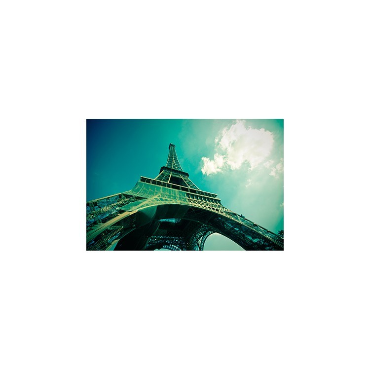  Πύργος του Άιφελ σε πράσινο φόντο