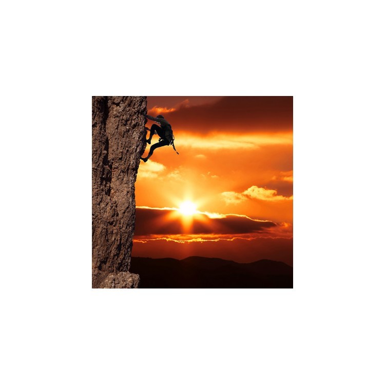  Ορειβάτης στο ηλιοβασίλεμα