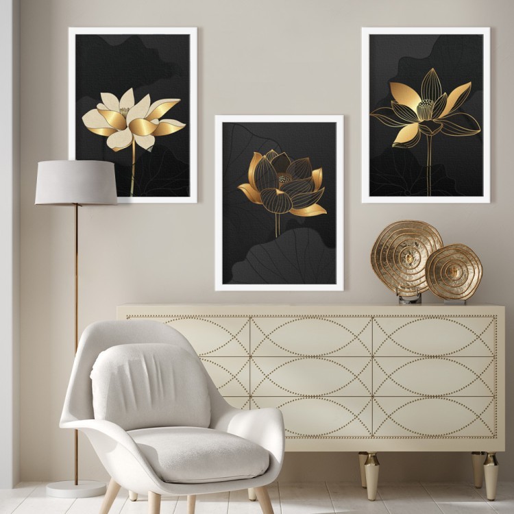Gallery Wall σε Καμβά Χρυσό λουλούδι στο μαύρο