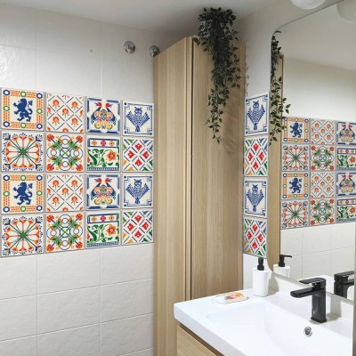 Houseart Floral μοτίβο με ζώα, Ταπετσαρία, Αυτοκόλλητα πλακάκια, 100 x 100 εκ.