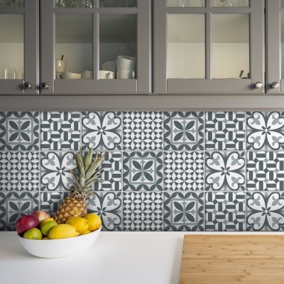 Houseart Γεωμετρικά σχέδια σε γκρι αποχρώσεις (8 τεμάχια), Τοίχου, Αυτοκόλλητα πλακάκια, 10 x 10 εκ.