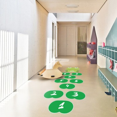 Houseart - ΣΗΜΑΝΤΙΚΟ: Σε περίπτωση διαφοράς τιμής από το κατάστημα ισχύει παντα και μόνο η τιμή του καταστήματος Βατραχάκια, Κουτσό, Αυτοκόλλητα δαπεδου, 116 x 362 εκ.