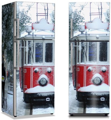 Τραμ στη χιονισμένη Κωνσταντινούπολη, Πόλεις – Ταξίδια, Αυτοκόλλητα ψυγείου, 50 x 85 εκ. (10589)