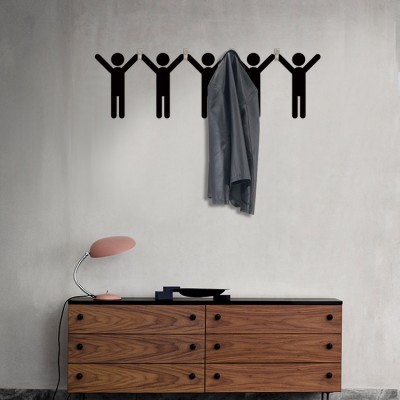 Με ενωμένα τα χέρια, Κρεμάστρες, Αυτοκόλλητα τοίχου, 75