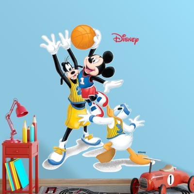 Mickey & friends play basketball Παιδικά Αυτοκόλλητα τοίχου 38 x 30 cm (29121)