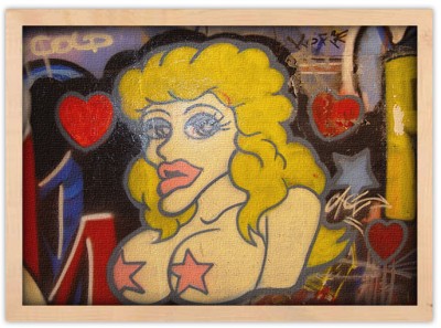 Ερωτική ξανθιά γυναίκα, Street art, Πίνακες σε καμβά, 30 x 20 εκ.
