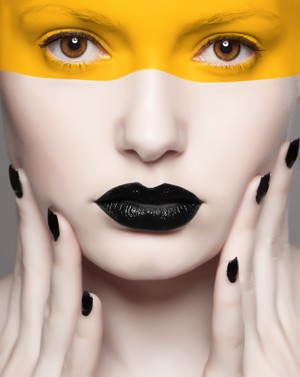 High fashion bold makeup