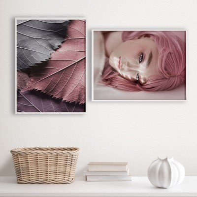 Κοπέλα και ξερά φύλλα, σε Καμβά, Gallery Wall, 2 Τεμάχια