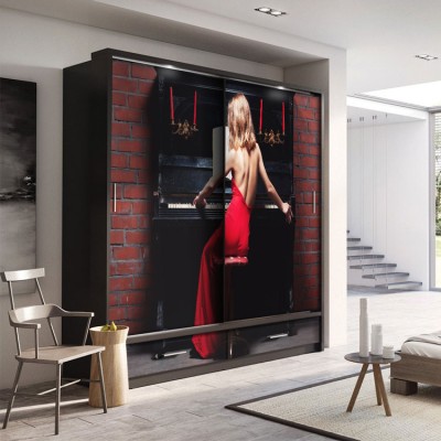 Houseart Όμορφη γυναίκα παίζει πιάνο, Διάφορα, Αυτοκόλλητα ντουλάπας, 100 x 100 εκ.