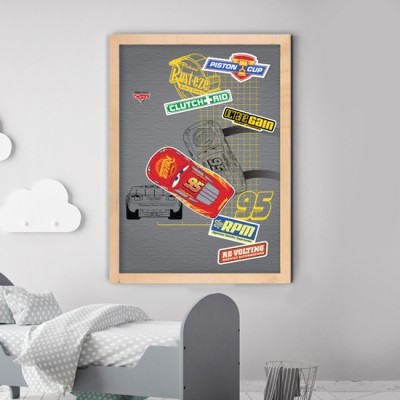 McQueen runs! Disney Πίνακες σε καμβά 75 x 50 cm