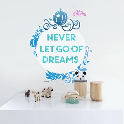 Never let go of dreams, Princess Disney Αυτοκόλλητα τοίχου 63 x 50 cm