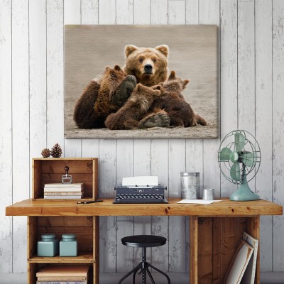 Καφέ αρκούδα με τα αρκουδάκια της Ζώα Πίνακες σε καμβά 44 x 55 cm (10319)